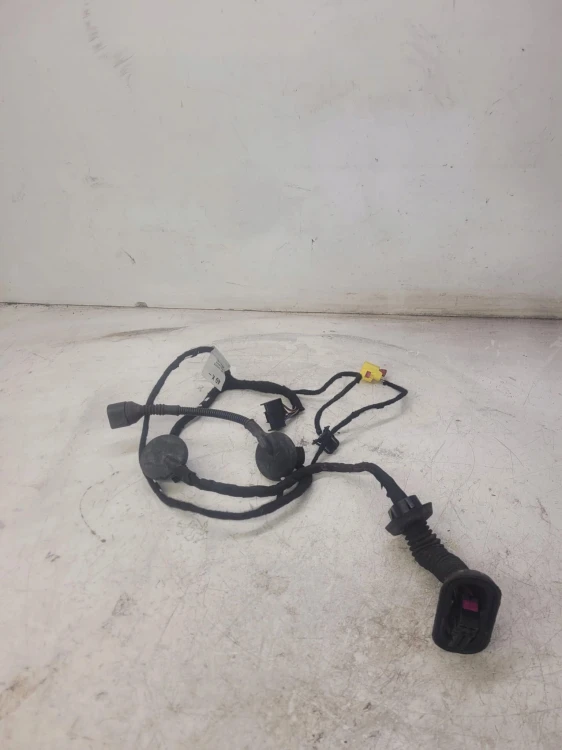 WIĄZKA DRZWI PRAWY PRZÓD AUDI A3 8P 8P4971030K