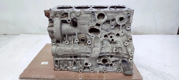 BLOK SILNIKA AUDI A6 C8 DFB 2.0 TDI 05L103023