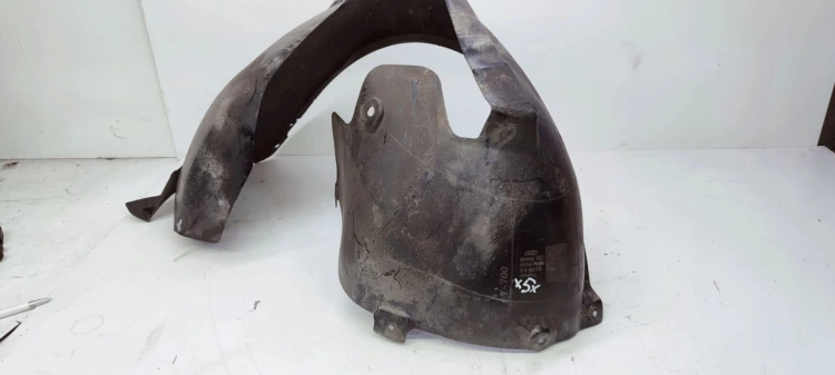 NADKOLE LEWY PRZÓD AUDI A3 8P 8P0821171G *5*