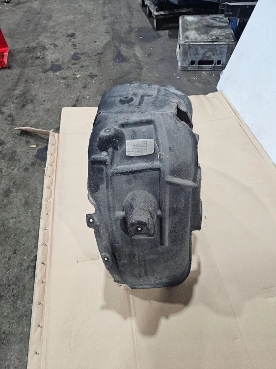 NADKOLE LEWY TYŁ AUDI A3 8V CABRIO 8V7810171