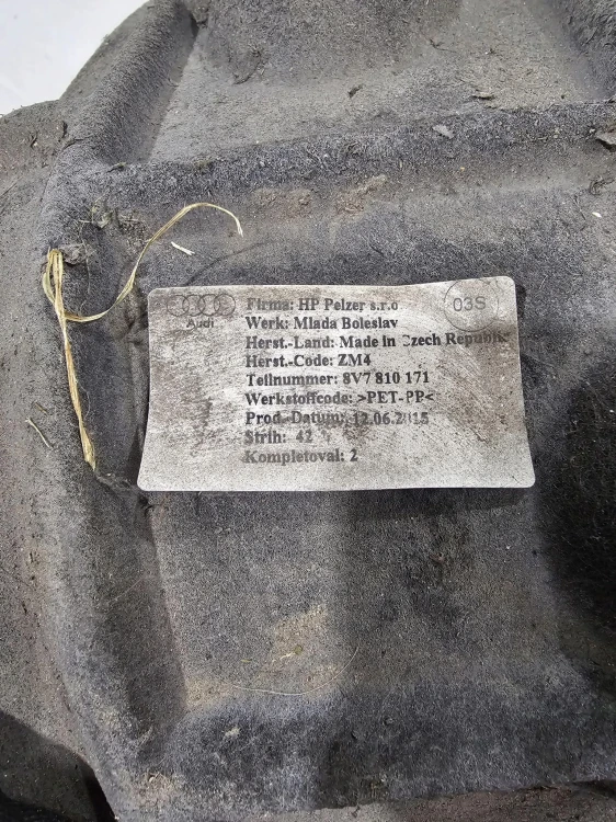 NADKOLE LEWY TYŁ AUDI A3 8V CABRIO 8V7810171