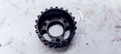 KOŁO ZĘBATE ROZRZĄDU AUDI A4 A5 2.0 TDI 03L130111E