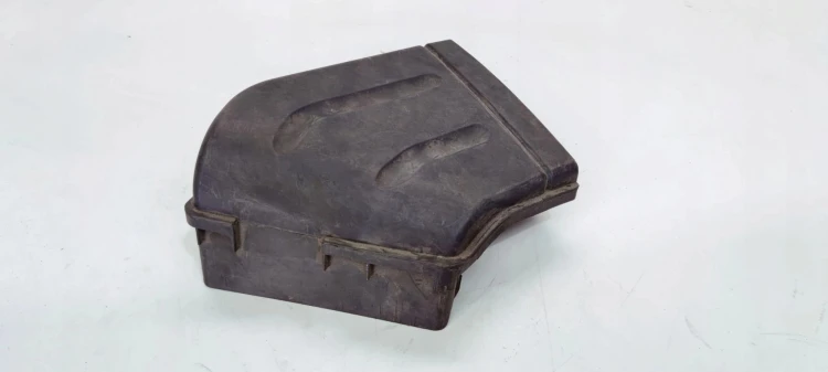DOLOT WLOT POWIETRZA AUDI A4 B7 8E0129617D