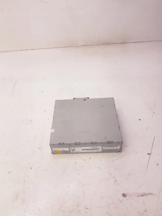 TUNER RADIOWY MODUŁ RADIA AUDI A4 A5 A6 4F0035053