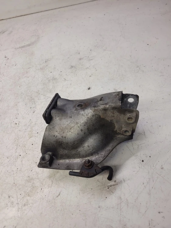 OSŁONA PODUSZKI SILNIKA LEWA AUDI A4 A5 8K0399059