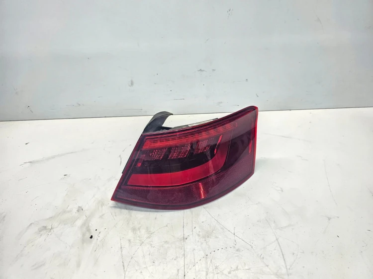 LAMPA PRAWY TYŁ AUDI A3 8V 3 DRZWI 8V3945096D LED