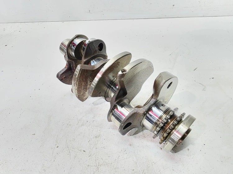 WAŁ KORBOWY AUDI A4 A5 A6 C7 A7 Q7 3.0 TFSI CRE 06E101AK FR R6ED 2/26