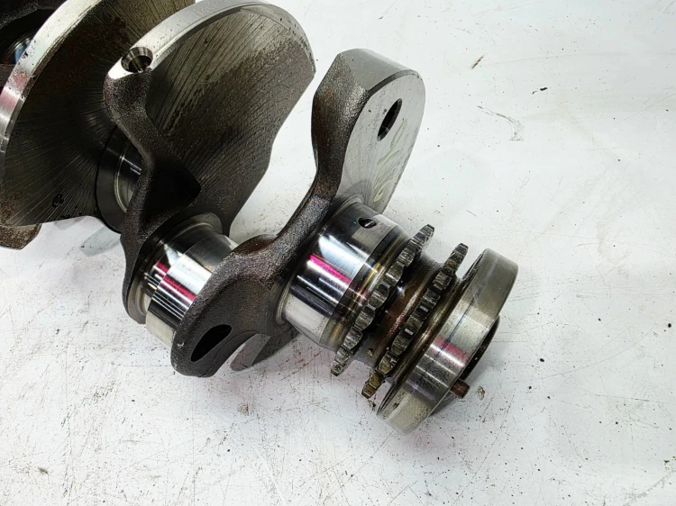 WAŁ KORBOWY AUDI A4 A5 A6 C7 A7 Q7 3.0 TFSI CRE 06E101AK FR R6ED 2/26