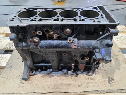 BLOK SILNIKA AUDI A4 B9 A5 Q5 FY 2.0 TFSI DAY 06K103023E 7/26