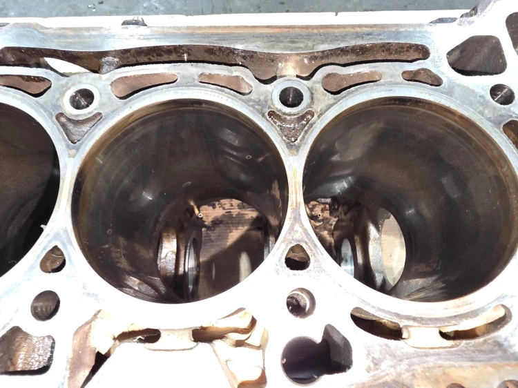 BLOK SILNIKA AUDI A4 B9 A5 Q5 FY 2.0 TFSI DAY 06K103023E 7/26