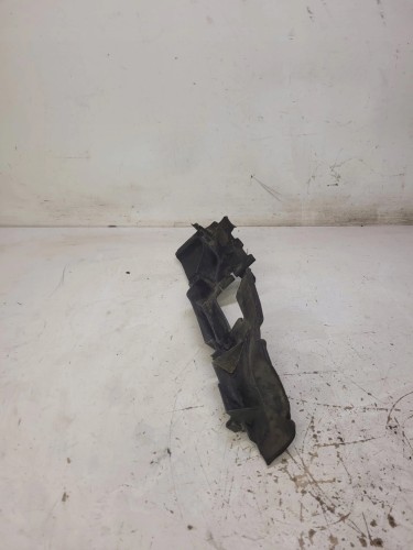 KIEROWNICA POWIETRZA LEWA AUDI A1 8X 8X0121283D
