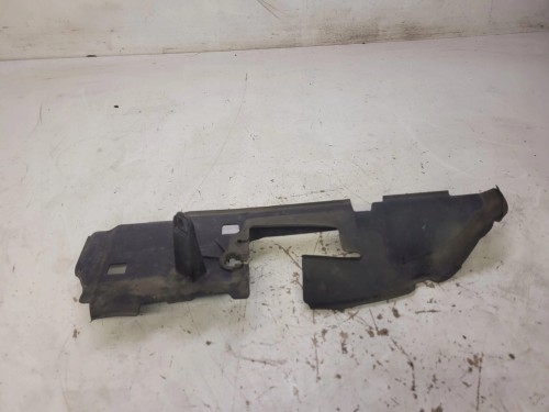 KIEROWNICA POWIETRZA LEWA AUDI A1 8X 8X0121283D