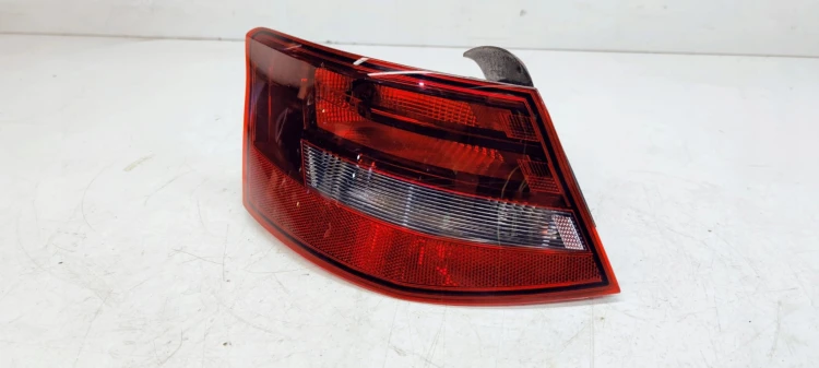 LAMPA LEWY TYŁ AUDI A3 8V 3 DRZWI 8V3945095C