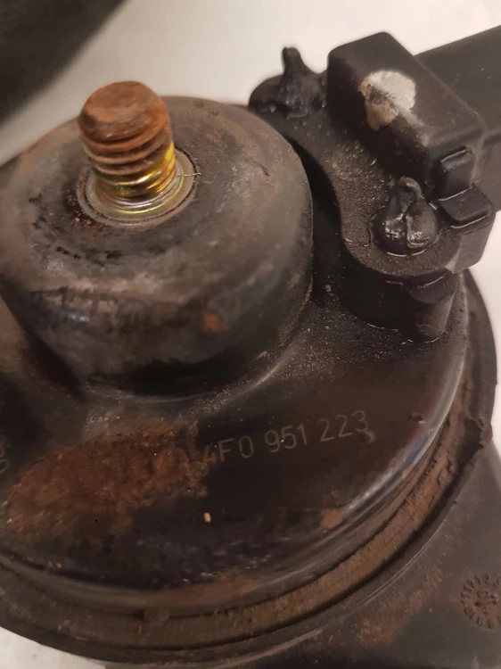 KLAKSON SYGNAŁ AUDI A6 C6 4F0951223