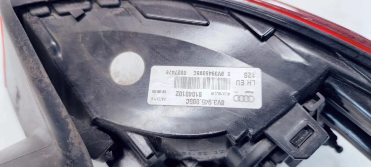 LAMPA LEWY TYŁ AUDI A3 8V 3 DRZWI 8V3945095C