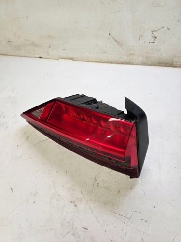 LAMPA LEWY TYŁ W KLAPĘ AUDI A6 C8 4K5945075