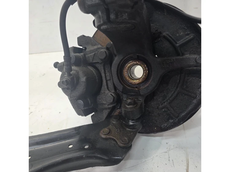ZWROTNICA PRAWA KOMPLETNA AUDI A1 8X VW SKODA 6R0413031AR 6R0407152F R*2*