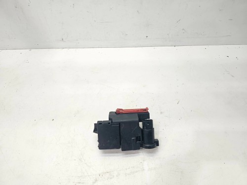 ROZDZIELACZ PRĄDU KLEMA + AUDI Q5 80A FY 80A941823A 8W0941824AQ