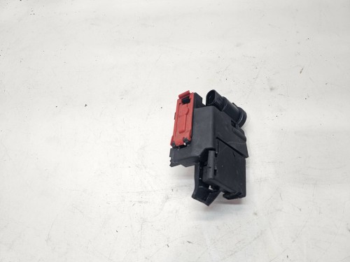 ROZDZIELACZ PRĄDU KLEMA + AUDI Q5 80A FY 80A941823A 8W0941824AQ