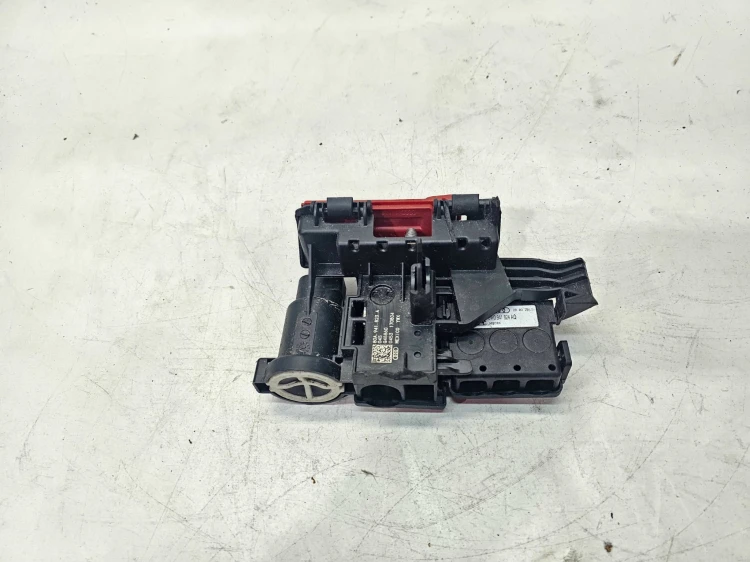 ROZDZIELACZ PRĄDU KLEMA + AUDI Q5 80A FY 80A941823A 8W0941824AQ