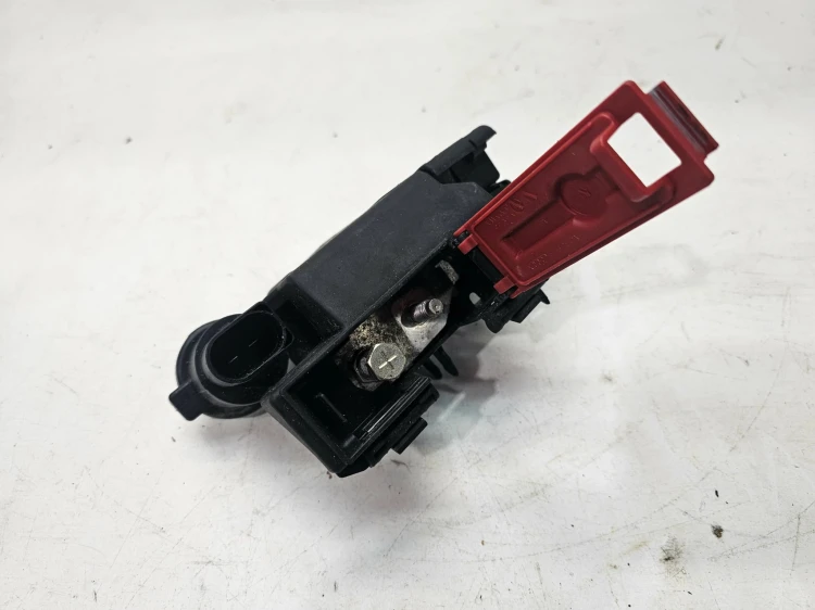 ROZDZIELACZ PRĄDU KLEMA + AUDI Q5 80A FY 80A941823A 8W0941824AQ