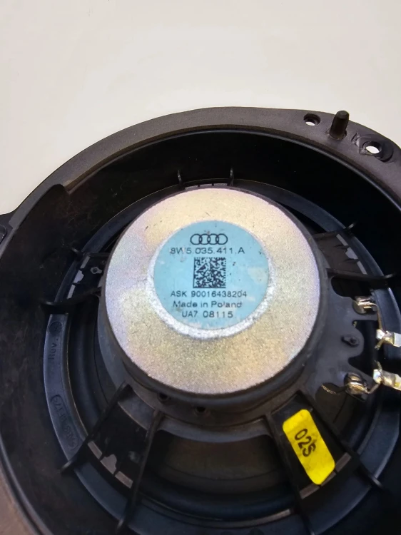 GŁOŚNIK DRZWI PRAWY LEWY TYŁ AUDI A4 B9 8W5035411A