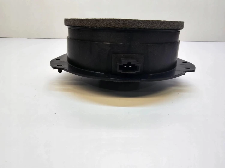 GŁOŚNIK DRZWI PRAWY LEWY TYŁ AUDI A4 B9 8W5035411A