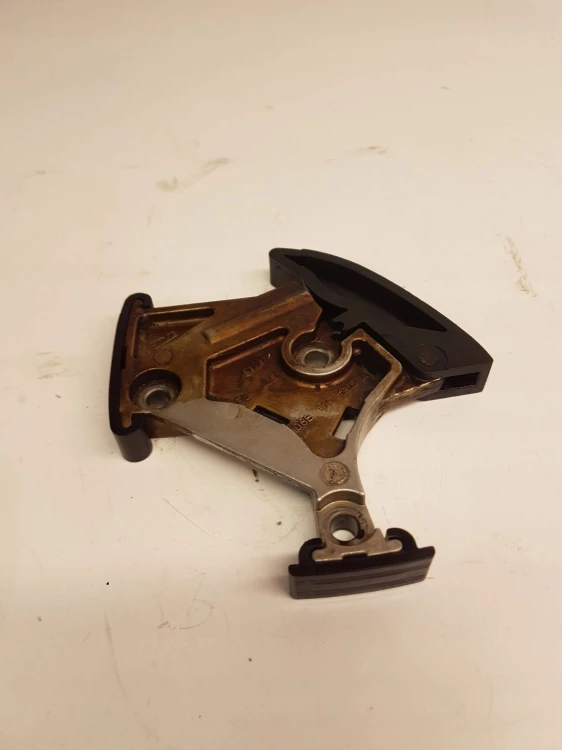 NAPINACZ ŁAŃCUCHA ROZRZĄDU AUDI 2.0 TFSI 06B115130