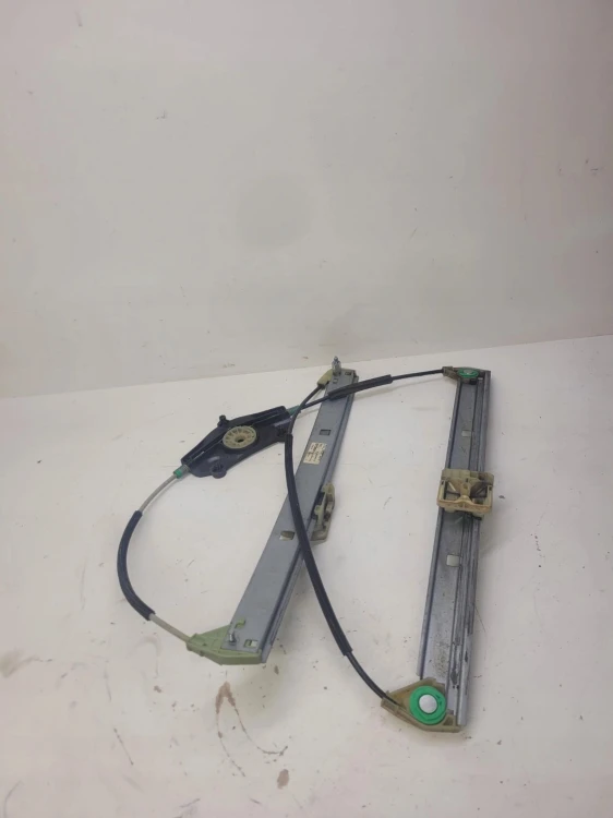 MECHANIZM SZYBY LEWY PRZÓD AUDI Q5 8R0837461B