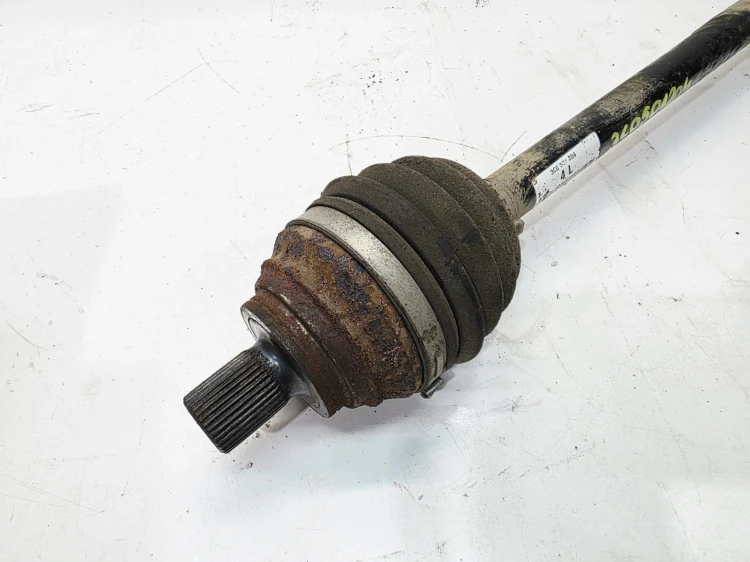PÓŁOŚ PRAWY TYŁ AUDI TT 8J VOLKSWAGEN SEAT SKODA 3C0501204