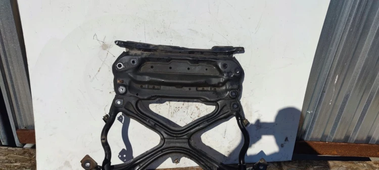 TRAWERS SANKI PRZÓD AUDI A4 B9 EU 8W1399347D