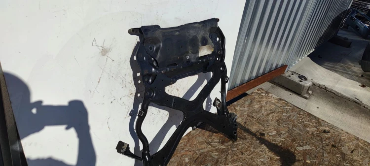 TRAWERS SANKI PRZÓD AUDI A4 B9 EU 8W1399347D