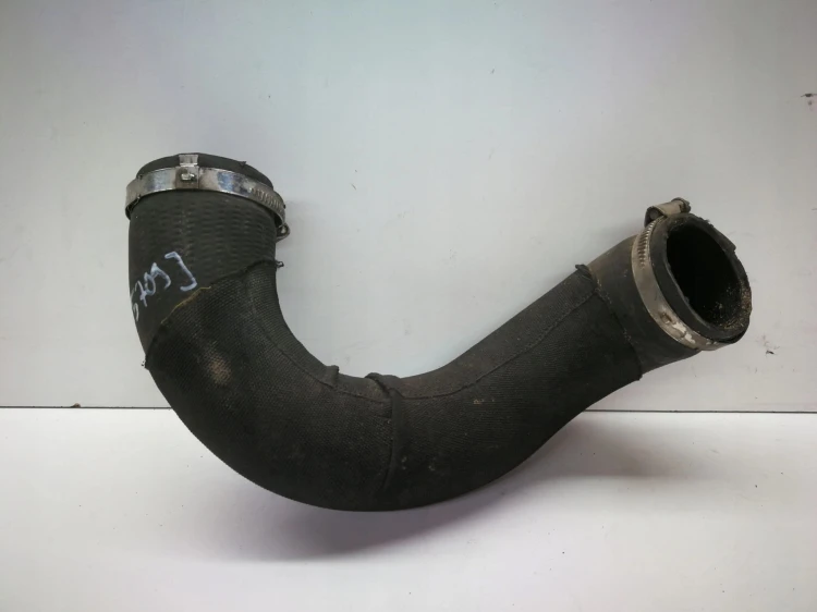 RURA WĄŻ INTERCOOLERA AUDI Q5 8R 3.0 8R0145709J