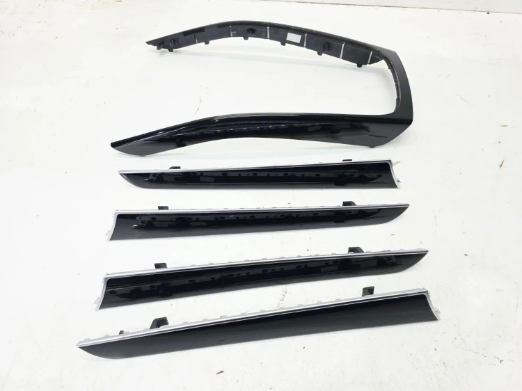 DEKOR DEKORY TUNELU DRZWI AUDI A4 B8 A5 8T BLACK PIANO CZERŃ FORTEPIANOWA
