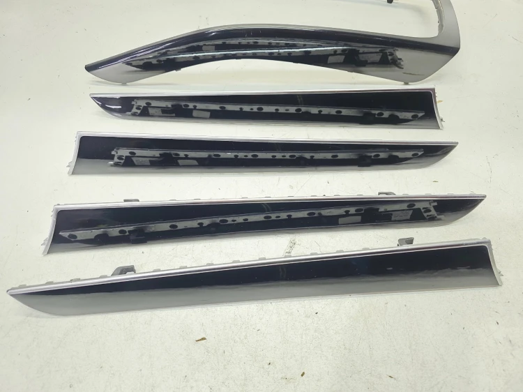 DEKOR DEKORY TUNELU DRZWI AUDI A4 B8 A5 8T BLACK PIANO CZERŃ FORTEPIANOWA