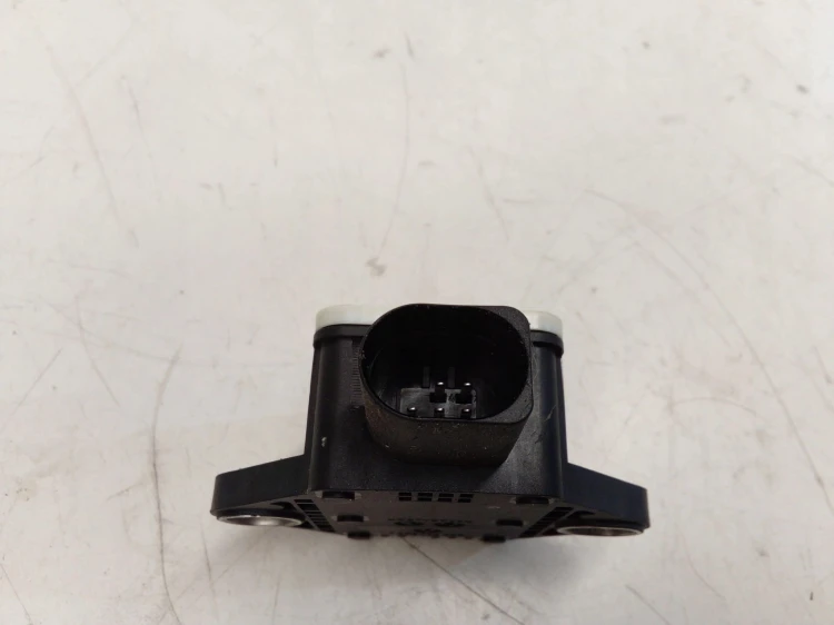 CZUJNIK MODUŁ SENSOR ESP AUDI A4 A5 Q5 8K0907637C
