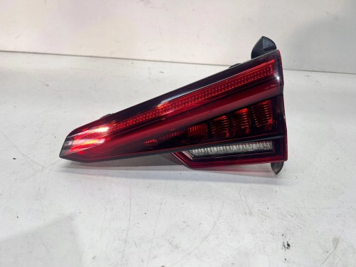 LAMPA PRAWY TYŁ W KLAPĘ LED AUDI A4 B9 SEDAN 8W5945094B