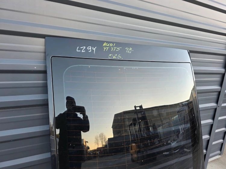 KLAPA TYLNA TYŁ AUDI TT TTS 8J LZ9Y !!!