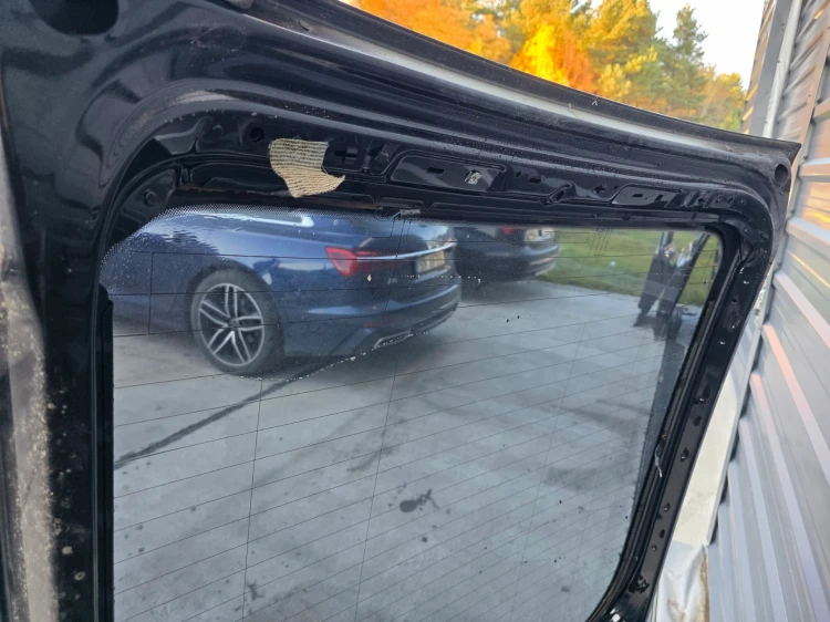 KLAPA TYLNA TYŁ AUDI TT TTS 8J LZ9Y !!!