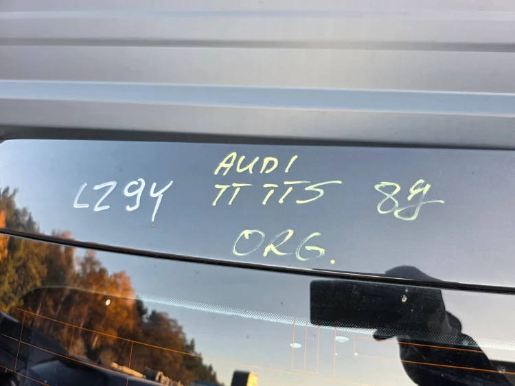 KLAPA TYLNA TYŁ AUDI TT TTS 8J LZ9Y !!!