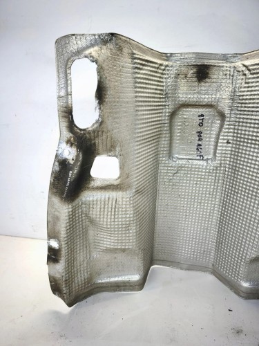 OSŁONA TERMICZNA TUNELU AUDI A5 8T 8T0804160F