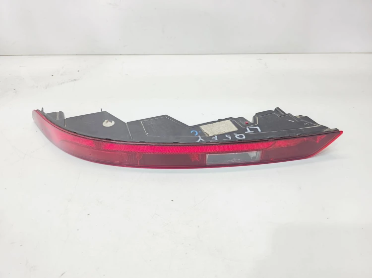 LAMPA LEWY TYŁ W ZDERZAK AUDI Q5 FY 80A945069A