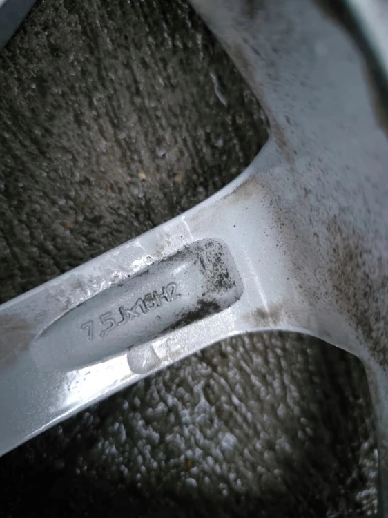 FELGA ALUMINIOWA KBA 48603 AUDI VW SEAT SKODA 7.5J R16 ET 37 Z*54* OK