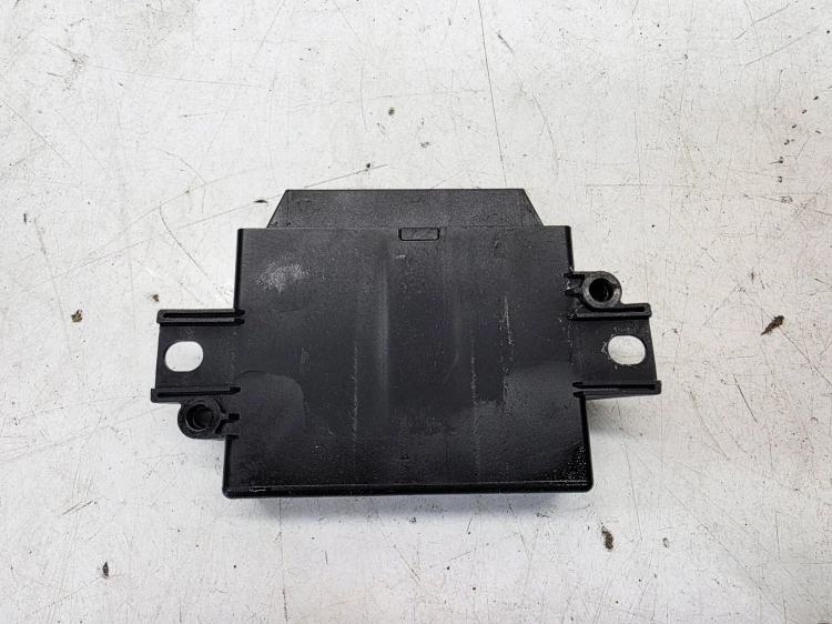 STEROWNIK MODUŁ CZUJNIKÓW PARKOWANIA TYŁ AUDI A4 B8 A5 Q5 8K0919475Q 4K