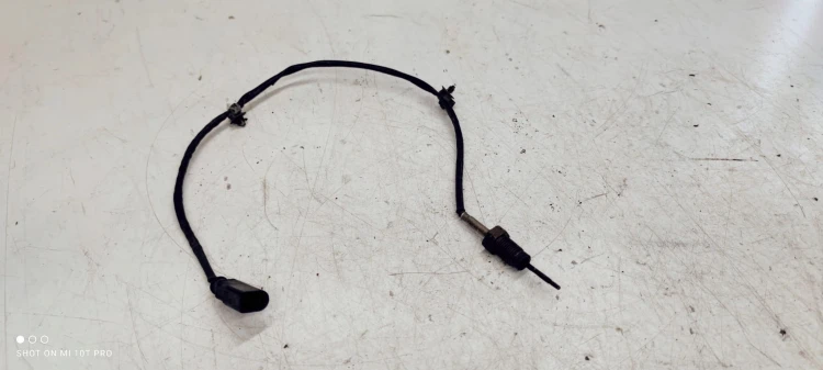 CZUJNIK TEMPERATURY SPALIN AUDI A4 A5 03L906088A