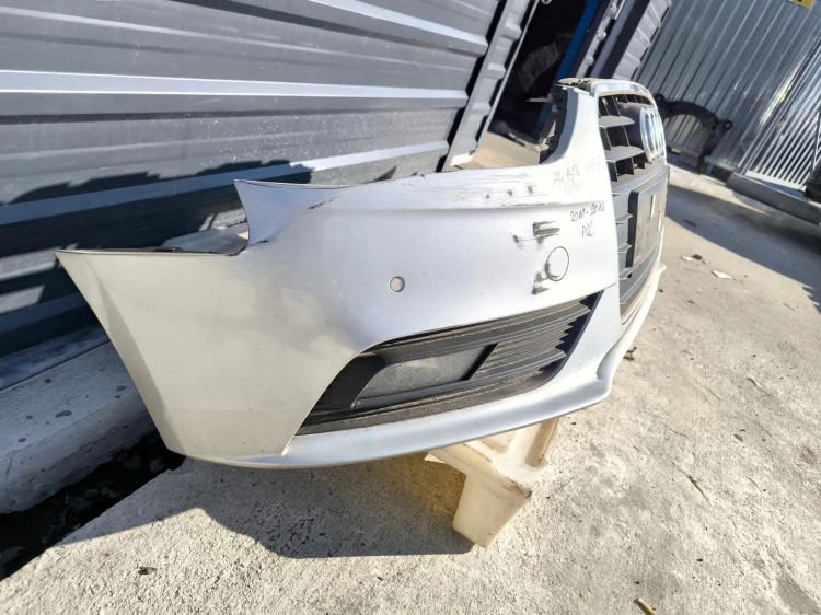 ZDERZAK PRZÓD KOMPLETNY AUDI A4 B8 LIFT 2011-2016 LX7W PDC ORYGINAŁ !!!