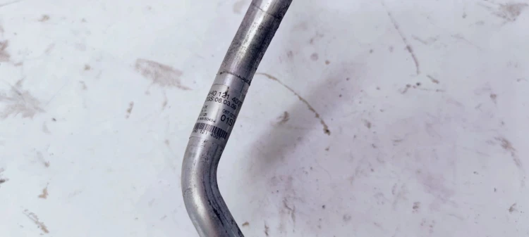 WĄŻ PRZEWÓD WODY ALUMINIOWY AUDI A8 D4 4H0121400T