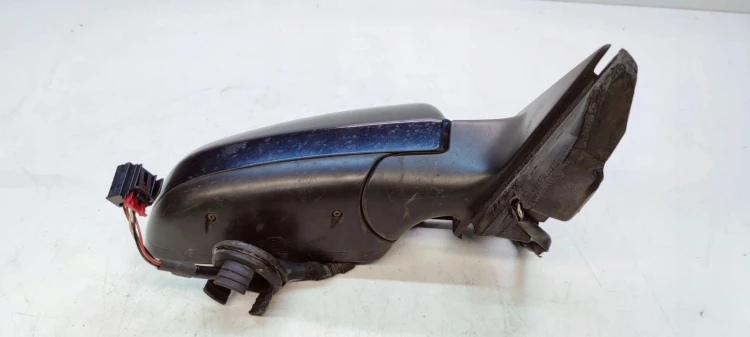 LUSTERKO PRAWE AUDI A3 8P3 LZ9W 5 PIN EUROPA