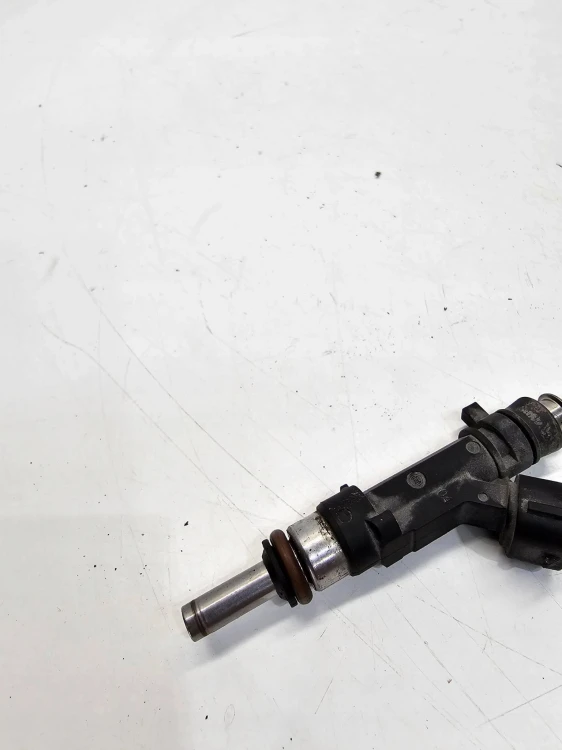 WTRYSKIWACZ WTRYSK PALIWA AUDI A6 C6 2.4 FSI BDW 06E133551 0280158053
