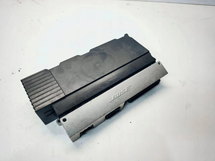 WZMACNIACZ BOSE AUDI A6 C6 4F0035223G 4F0910223J